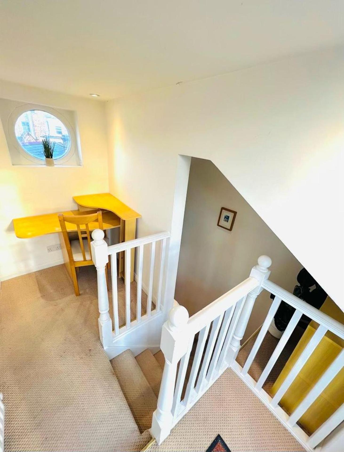 Captivating 2-bed In Clapham Appartement
