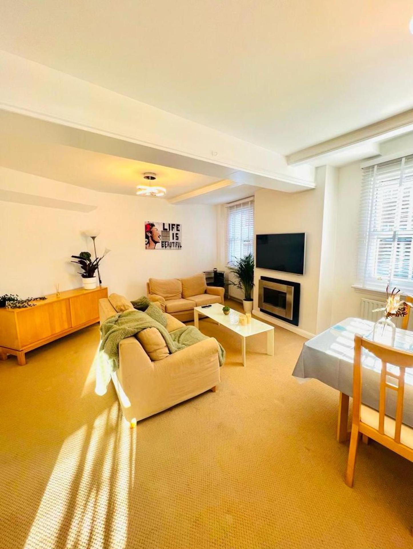Captivating 2-bed In Clapham *