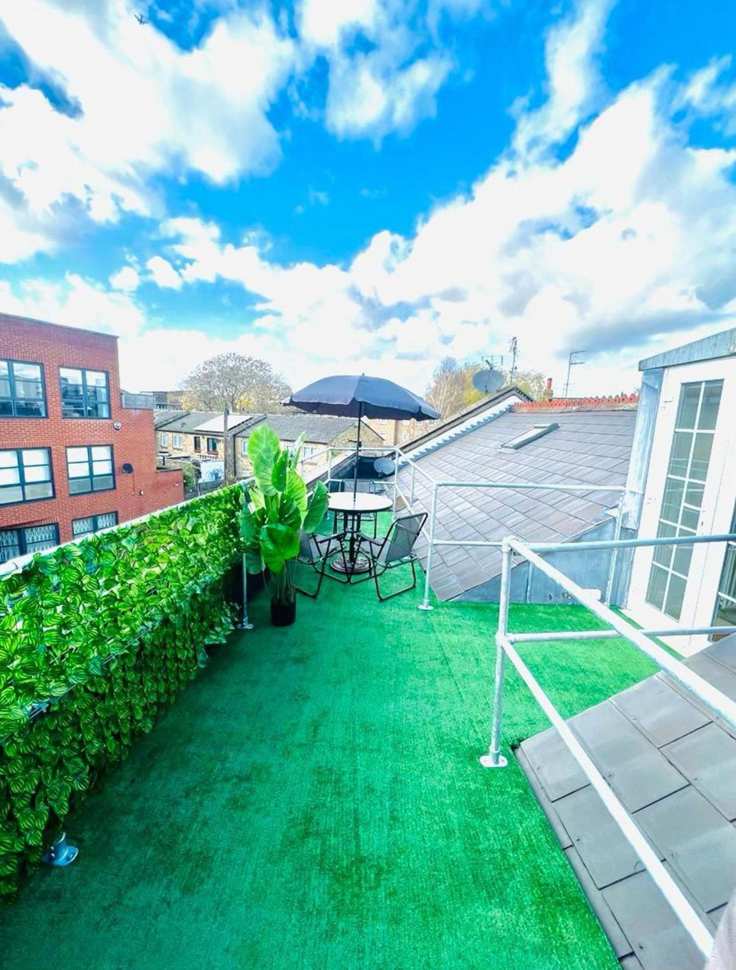 Captivating 2-bed In Clapham Londres